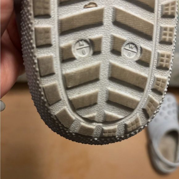 Crocs - Picture 2 of 4